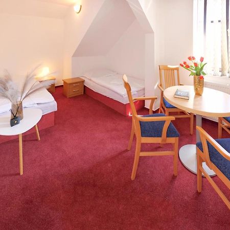 Penzion A Restaurace U Cervinku Cista u Horek Bagian luar foto